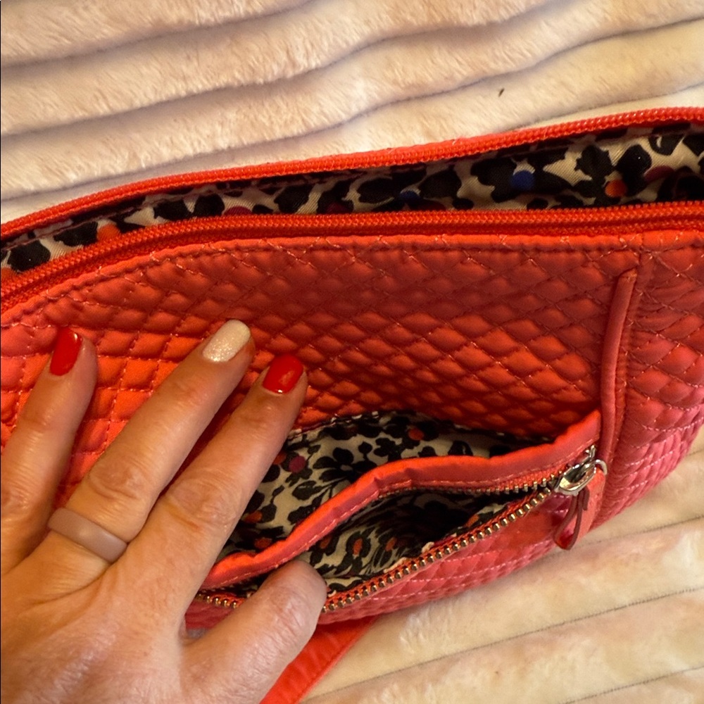 Vera Bradley Coral Quilted Crossbody Bag and matching Wallet set! - Picture 8 of 9